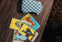 September 2022 Lunar Tarot Reading: Your Month Ahead