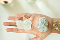 10 Crystals to Calm Anxiety and Restore Emotional Balance