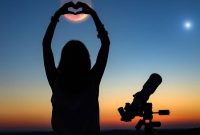 5 Law of Attraction Tips to Manifest New and Full Moon Wishes