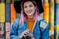 Aquarius Woman: Key Personality Traits and Relationship Style