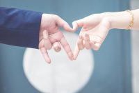 Palmistry: Guide to Hand and Finger Shapes Explained