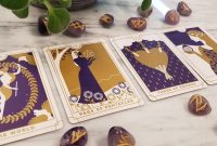 Thrive with Tarot: 7 Powerful Ways to Transform Your Life