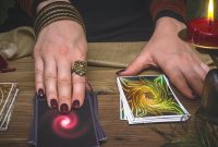How to Choose the Right Tarot Deck for Your Practice