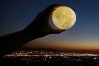 Relieve Stress According to Your Moon Sign: Personalized Tips