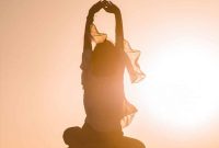 Manifest Abundance by Aligning Chakras Through Reiki Healing