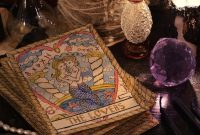 Daily Tarot Reading Guide: How to Do Your Own Card Spread