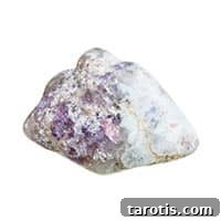 7 Crystals That Will Improve Your Life Today 8 img 35530 7